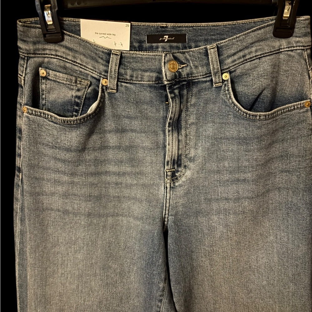 7 For All Mankind Bonnie Curvilinear Curved Wide Leg Jean NWT (Size 29 Waist) - Picture 2 of 6